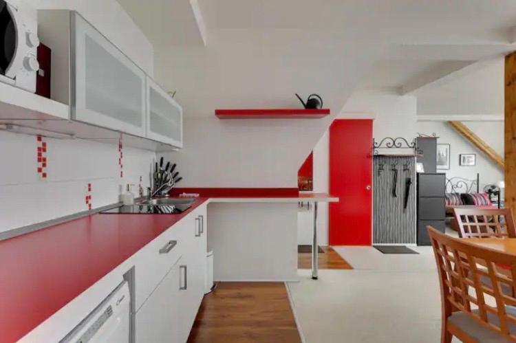 Lenka'S Cozy Red Studio + Lenka'S Cozy Gold Apartment Prague Exterior photo
